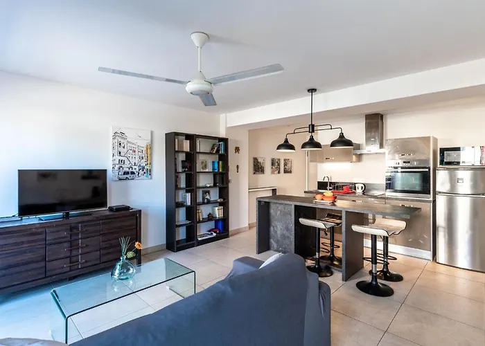 Apartament Les 3c By Interhome LʼÎle-Rousse