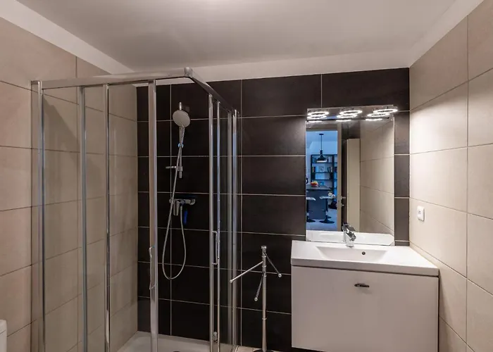 Les 3c By Interhome Apartament LʼÎle-Rousse